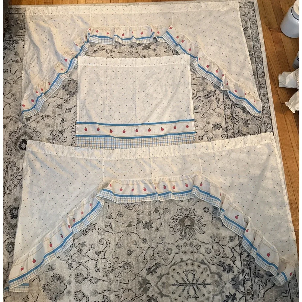 Vintage 80's 90's Kitchen Curtains Apples 2 Valances 56